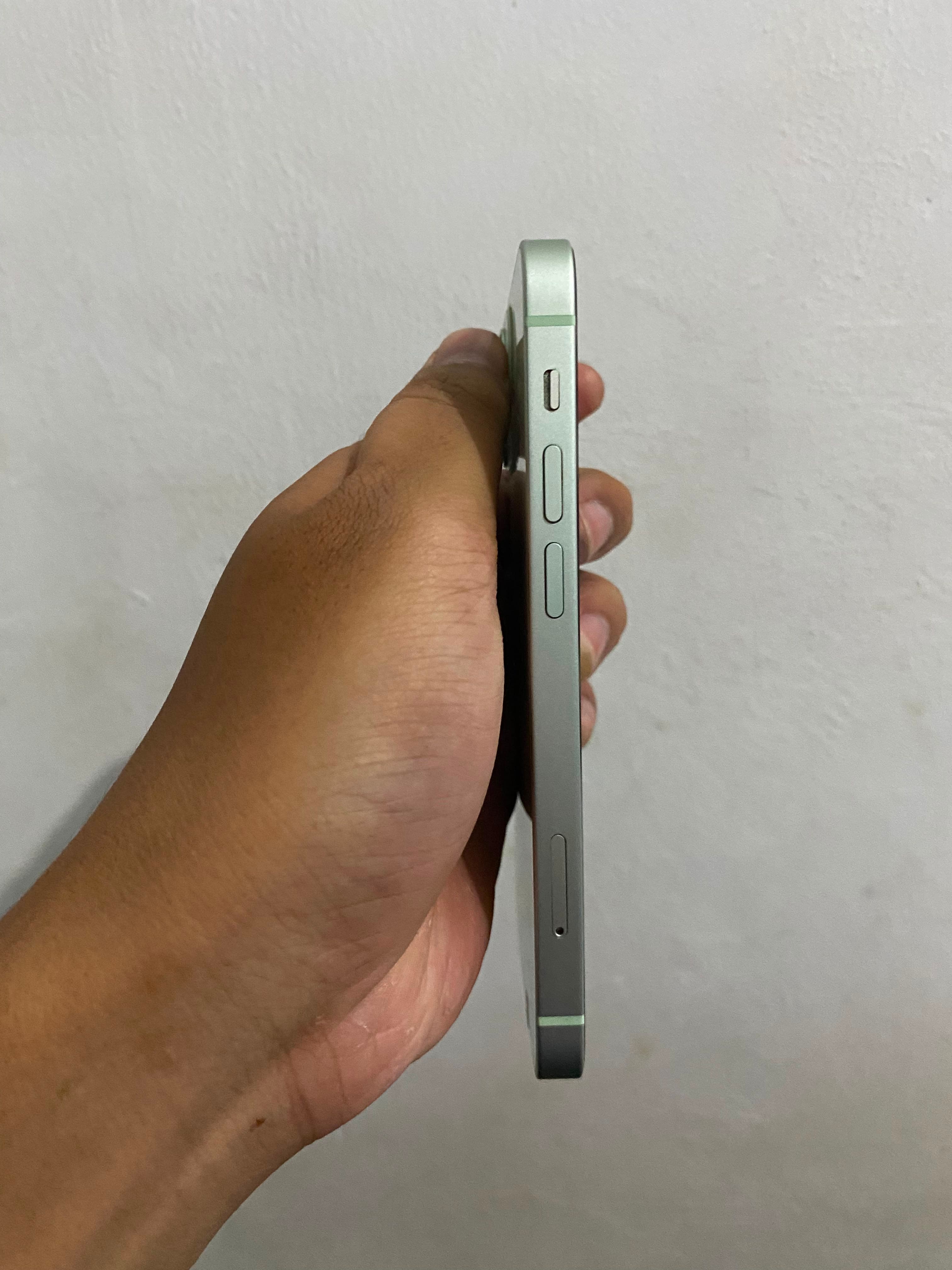 iphone 12 mini thumbnail 2