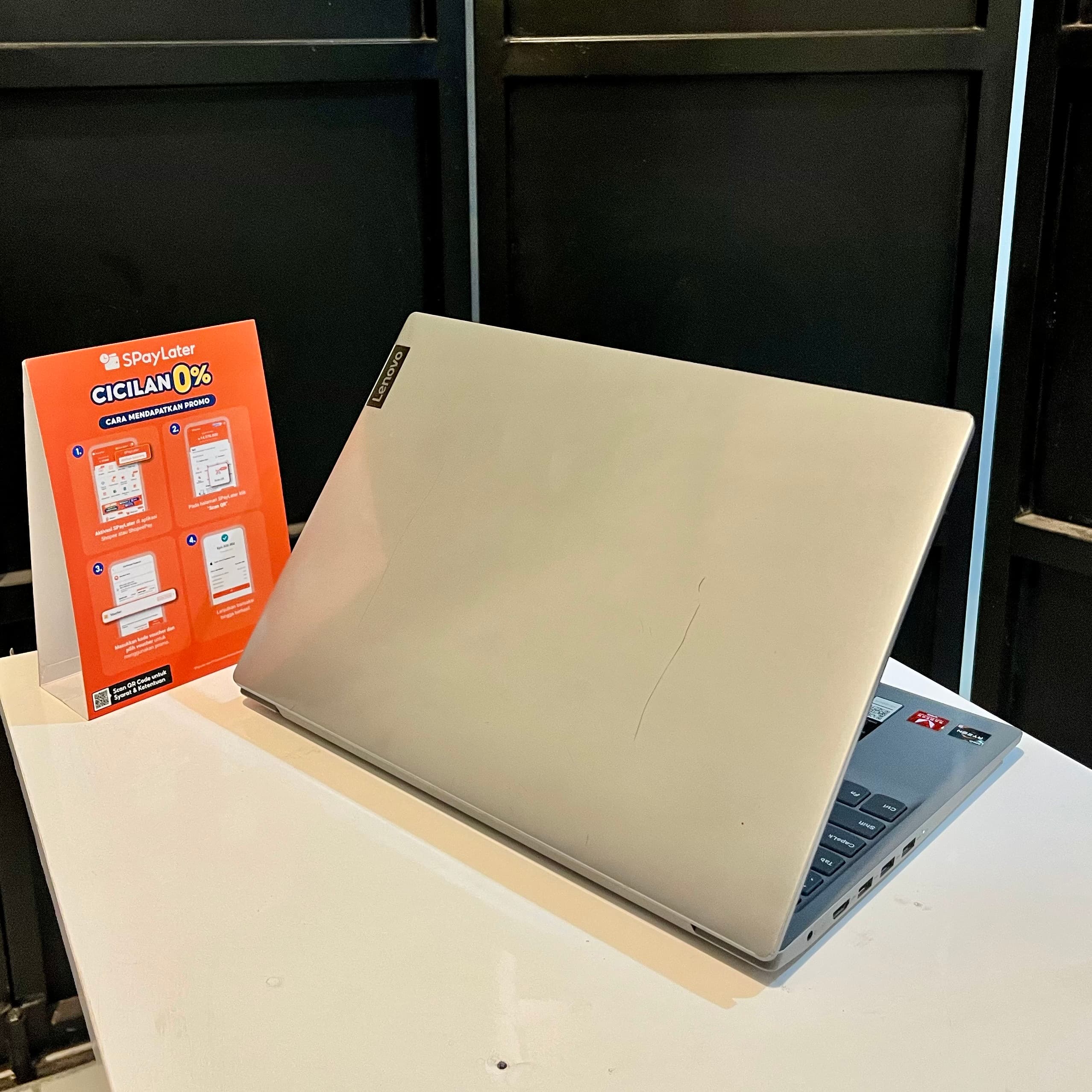 Lenovo IdeaPad S145 - AMD Ryzen 5  thumbnail 4